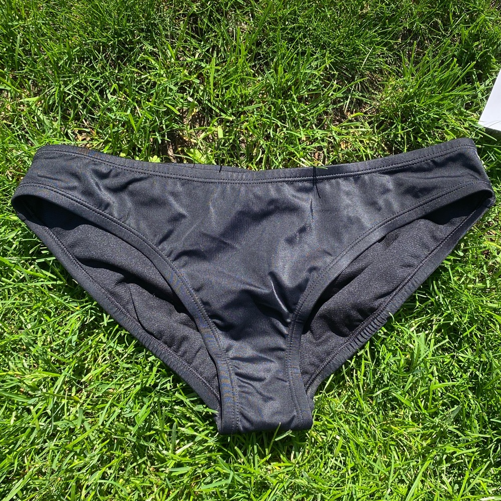Bikini bottoms